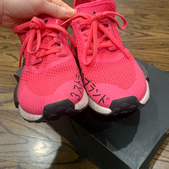 Good Condition Adidas NMD R1 Shoes Kids US Size 3.5 Pink & Black - Picture 12 of 16
